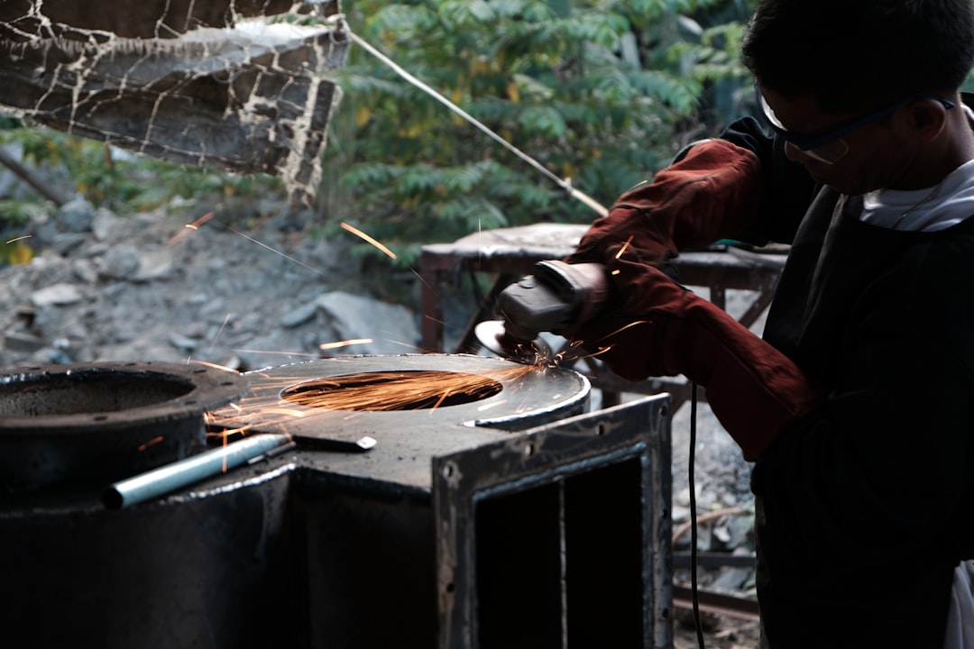 The Unsung Hero of the Kitchen: Why a Heavy-Bottomed Pan is Essential