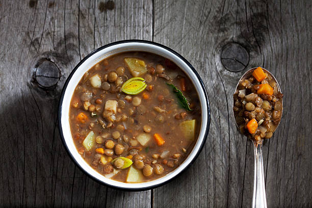 A Hearty and Satisfying Vegetarian Soup for Every Season