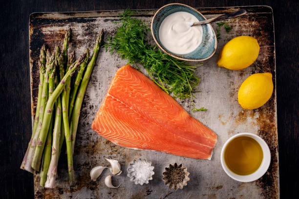 One-Pan Lemon Garlic Salmon and Asparagus: A Quick Romantic Dinner for Two