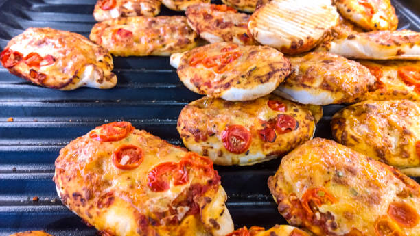 Easy, Fun DIY Personal Pizzas for Two