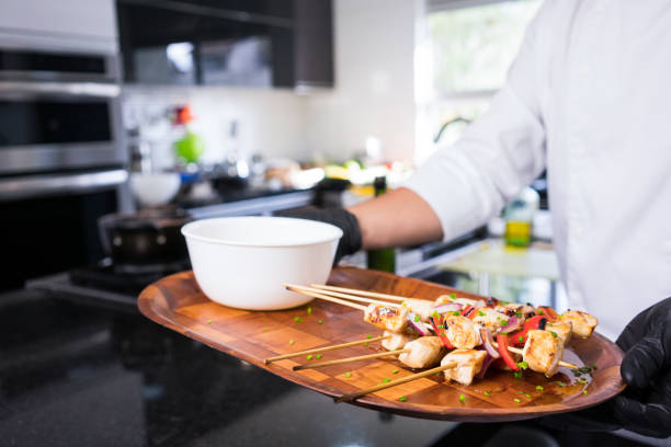 How to Use Your Best Dishes to Set a Romantic Table for Two